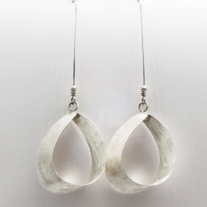 SIGNATURE EARRING DESIGN, In The Wind, Polished Sterling